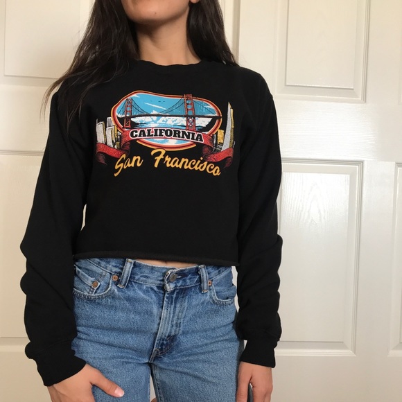 ⚠️SOLD⚠️Brandy Melville Cropped Sweatshirt - Picture 3 of 4